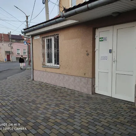 Apartments Domovik On Beregovskaya 3 Mukatschewo Zimmer foto