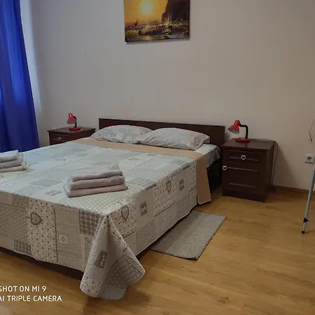 Apartments Domovik On Beregovskaya 3 Mukatschewo Zimmer foto