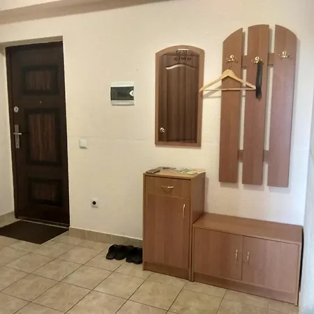 Apartments Domovik On Beregovskaya 3 Mukatschewo Zimmer foto