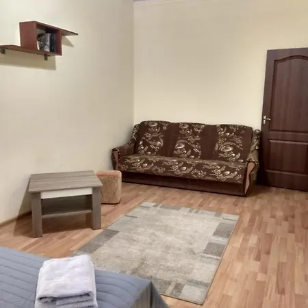 Apartments Domovik On Beregovskaya 3 Mukatschewo Zimmer foto