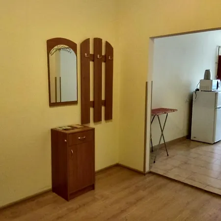 Apartments Domovik On Beregovskaya 3 Mukatschewo Zimmer foto