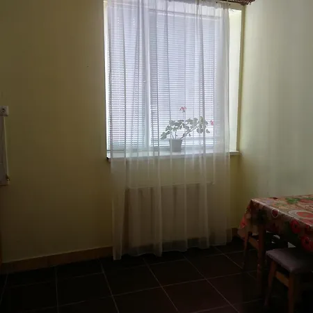 Apartments Domovik On Beregovskaya 3 Mukatschewo Zimmer foto