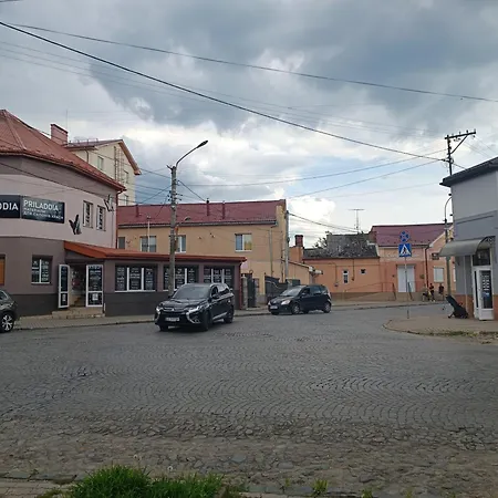 Apartments Domovik On Beregovskaya 3 Mukatschewo Exterior foto