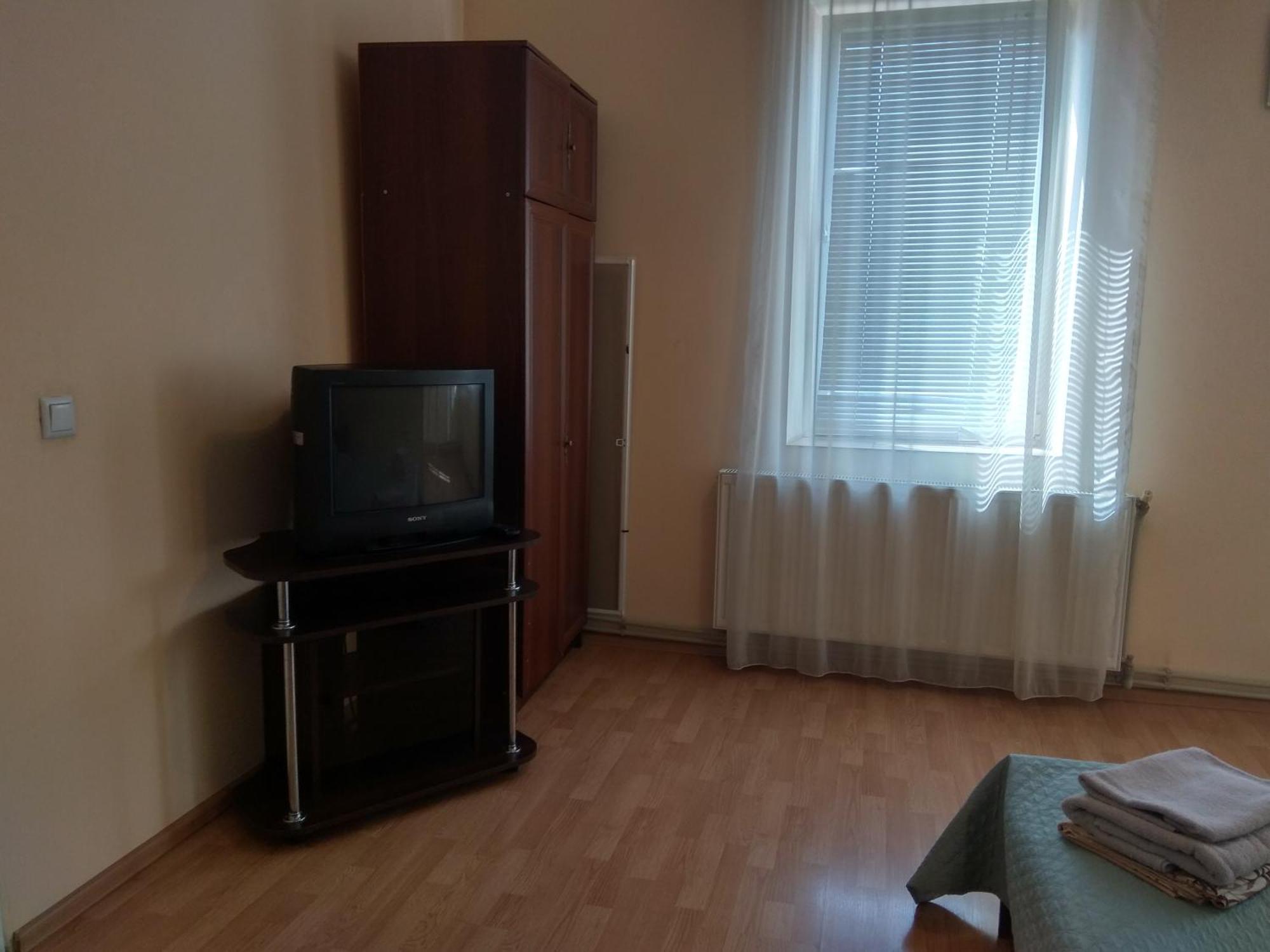 Apartment Domovik On Beregovskaya 3 *