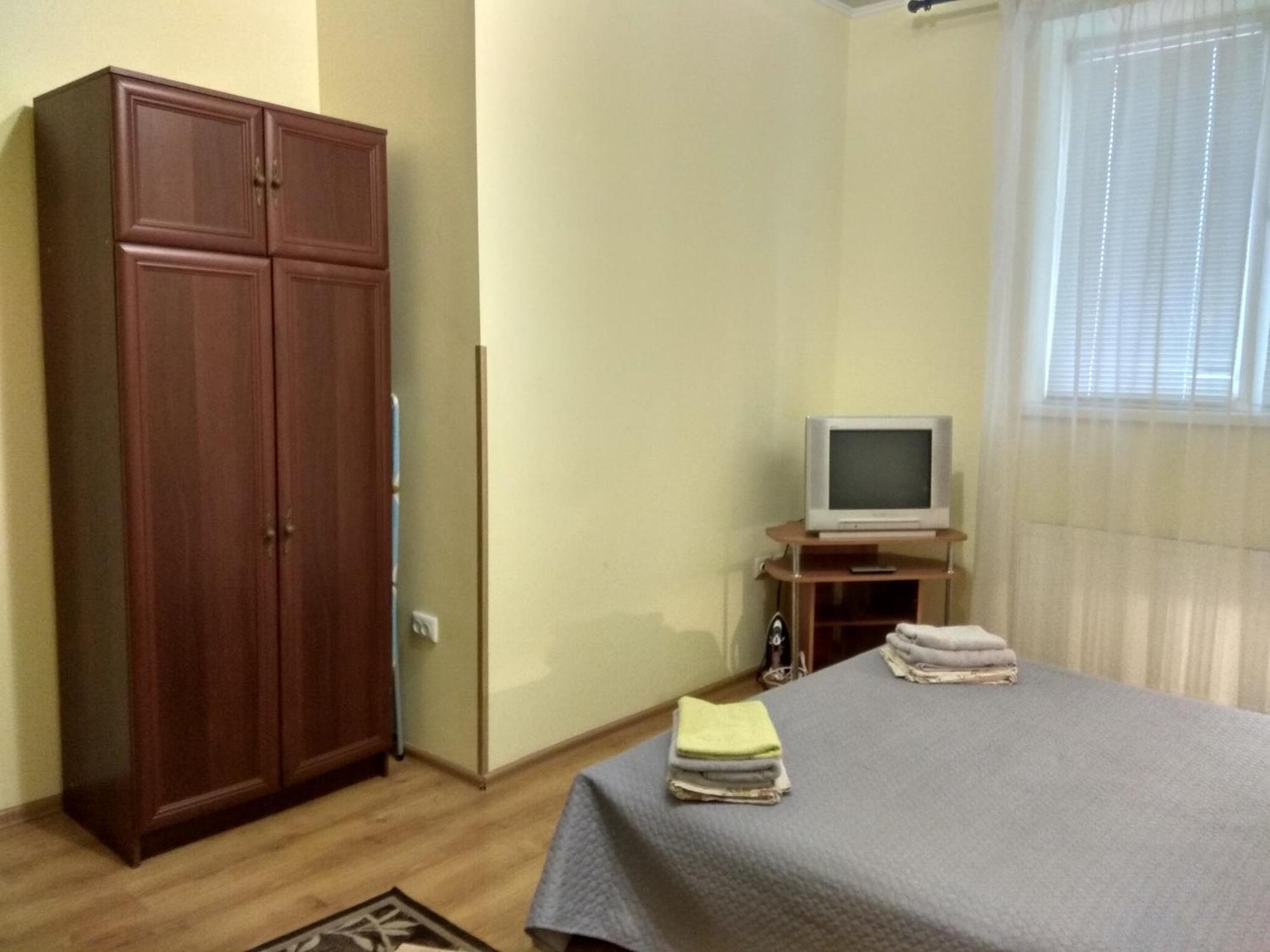 Apartment Domovik On Beregovskaya 3 *